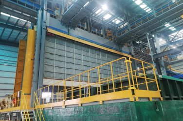 Оцинкованный вытяжной колпак для сбора дыма с торцевой и боковой стороны