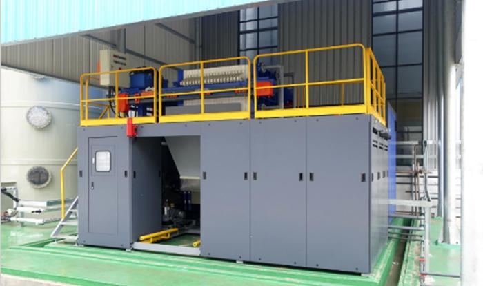 Thiết bị xử lý tích hợp để tái sinh dòng chảy